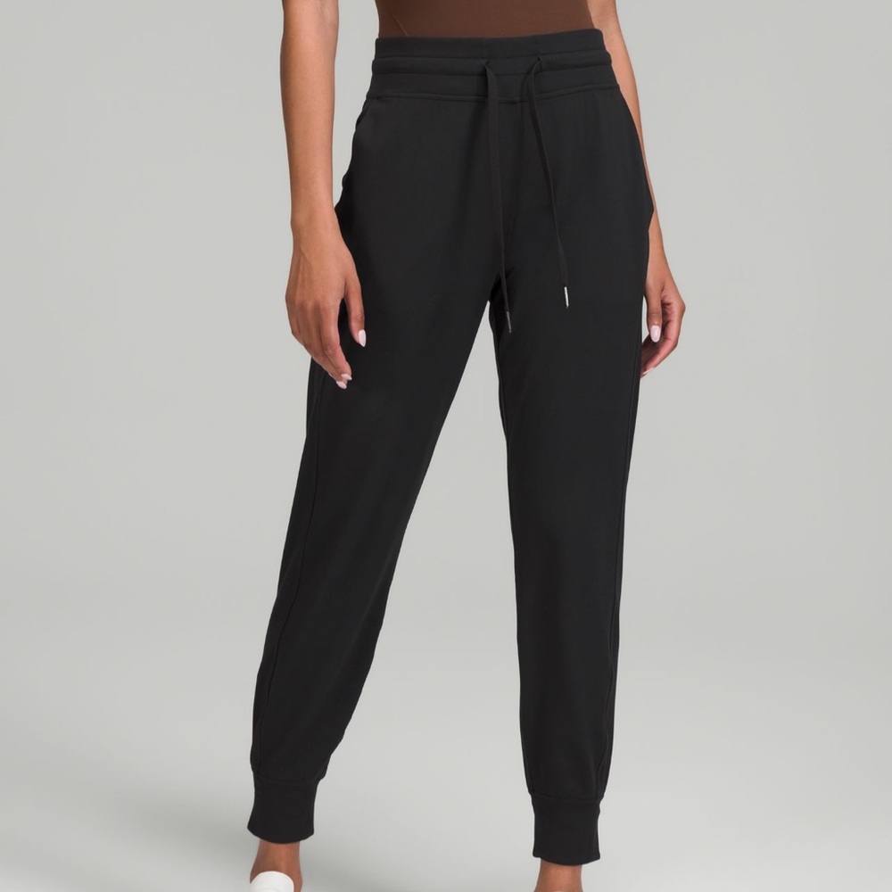 Lululemon Ready to Rulu high rise joggers